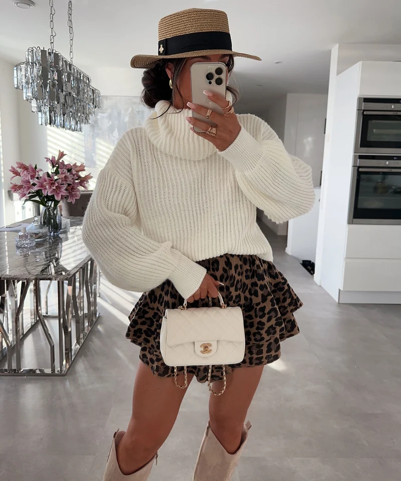 Rollkragen Pullover Yeni Weiß